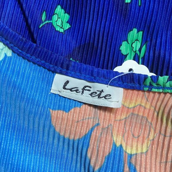 Vintage Sleeveless Maxi Dress - Picture 6 of 6